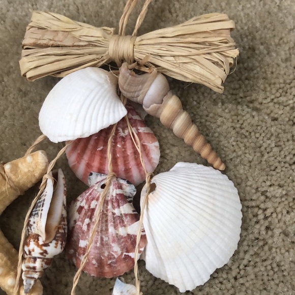 2 for $12! Seashell and raffia hanging doorway decor (set of 2) - Picture 7 of 14